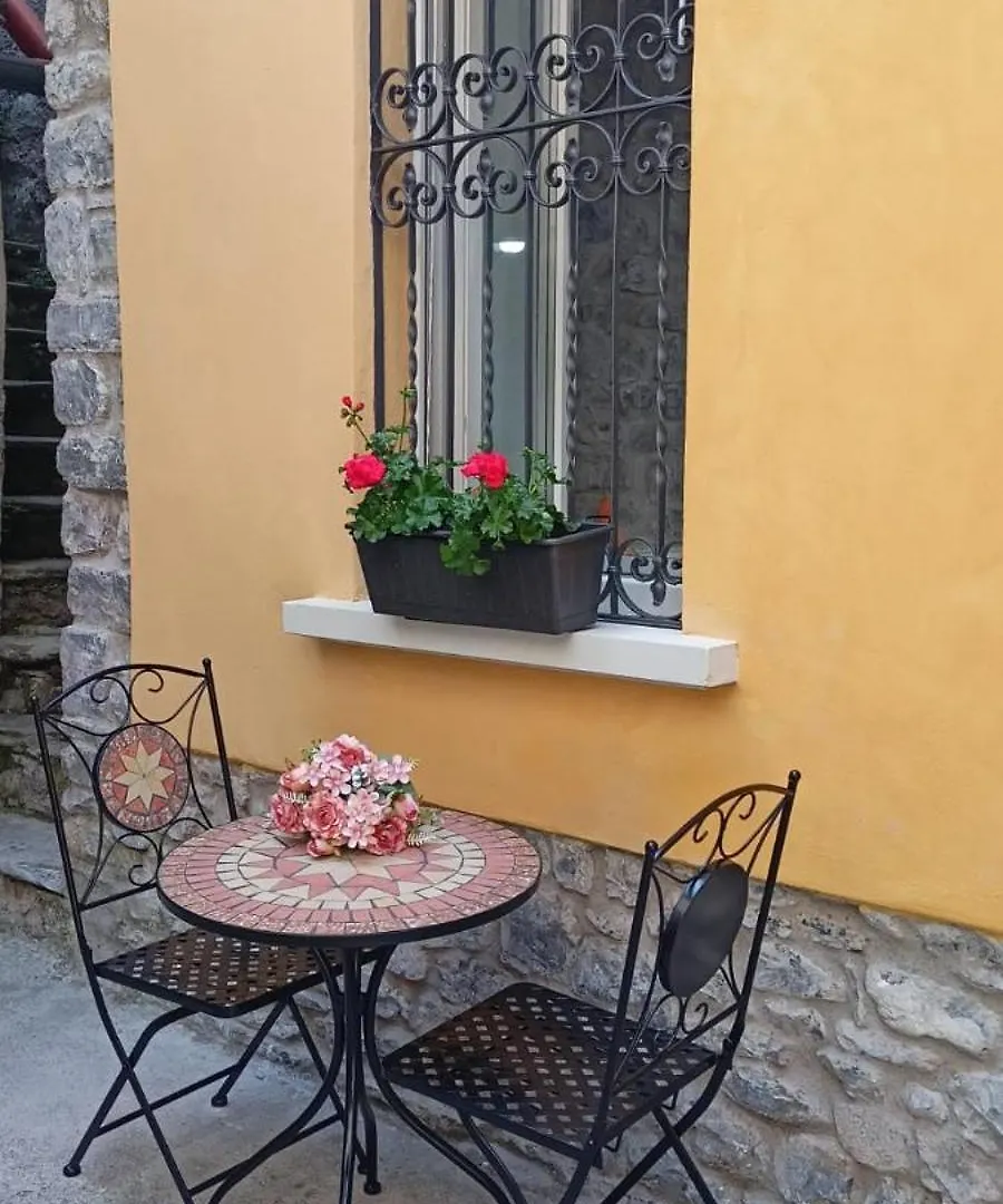 Dream Holiday Argegno 0*,  Italien
